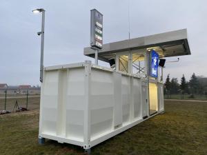Staff free fuel stations (39)