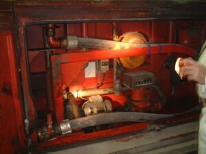 contenedor cisterna de elevación con gancho para minería (13)