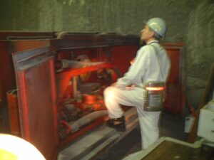 contenedor cisterna de elevación con gancho para minería (15)