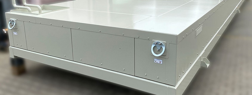 Conteneur-citerne plat avec isolation thermique pour la construction de conteneurs de machines